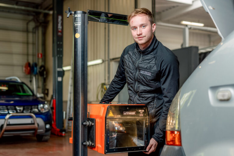 Van Trier - Autotechnieker